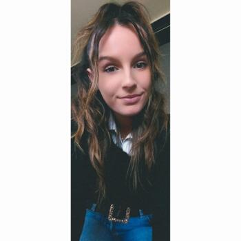 Childminder job in Saint-Lyphard: babysitting job Lucie