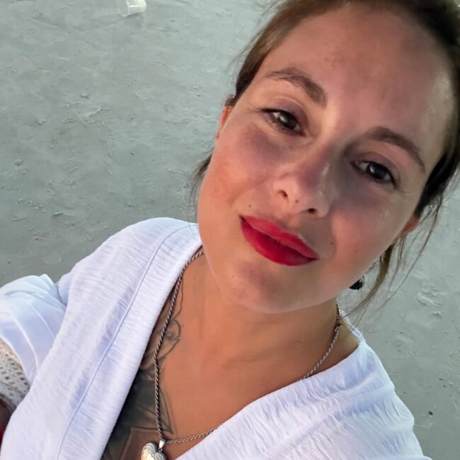 Babysitter in Cabo Frio: Tamara