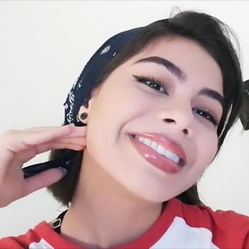 Niñera Dos Quebradas: Allison