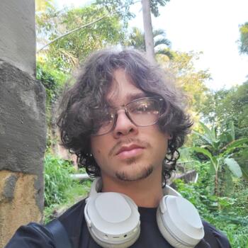 Babysitter Corozal: Eduardo