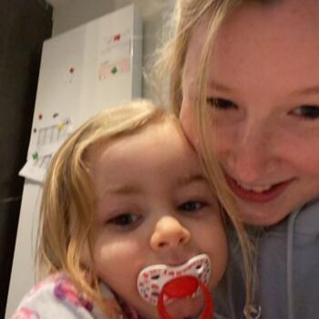 Baby-sitter in Putte: Luna