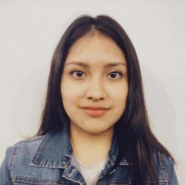 Niñera en La Plata: Juliana