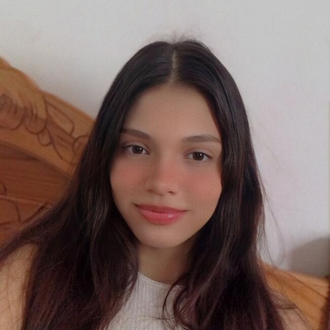 Babysitter in Puerto Vacamonte: Cristina