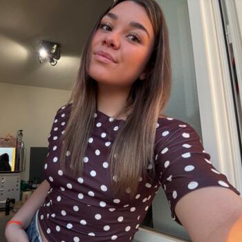 Babysitter Brive-la-Gaillarde: Anouk