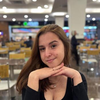 Babysitter in Foz do Iguaçu: Alana