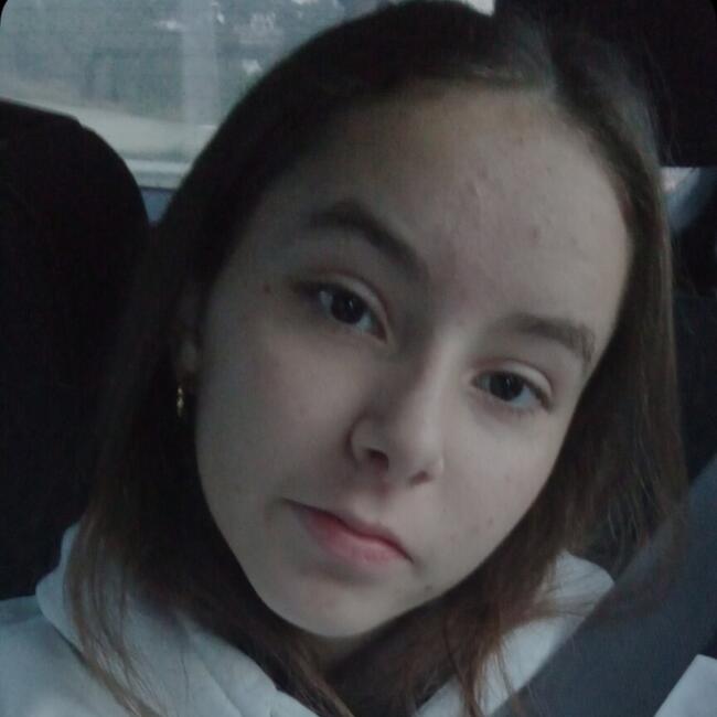 Babysitter in Vila-seca: Lourdes
