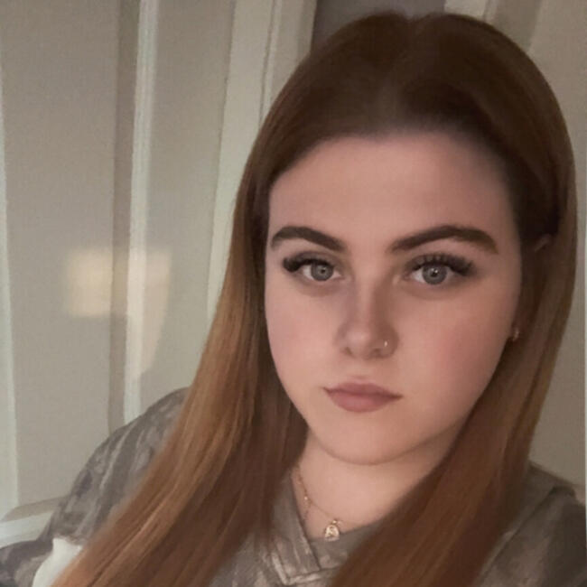 Babysitter in Manchester: Rebecca