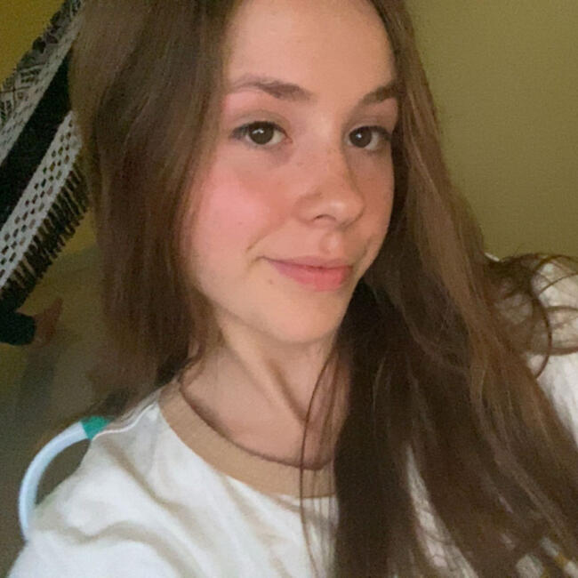 Babysitter in Serra: Stefany