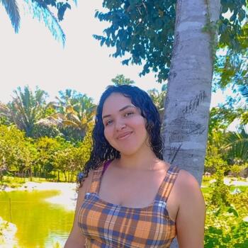 Babá em Demerval Lobão: Yasmin