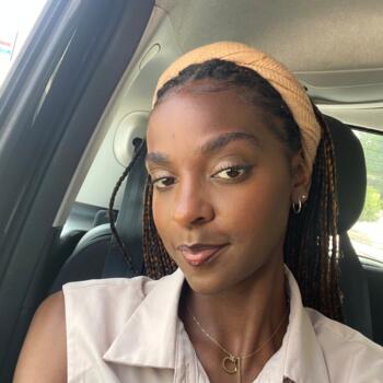 Babysitter in Rio de Mouro: Chadel