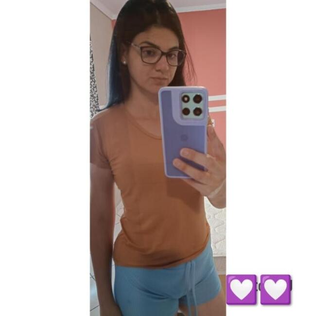 Babá em Jacareí: Andressa