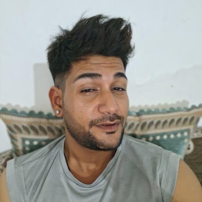 वड़ोदरा में बेबीसिटिंग की नौकरी: Kuldip