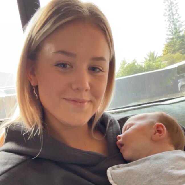 Babysitter in Auckland: Abby