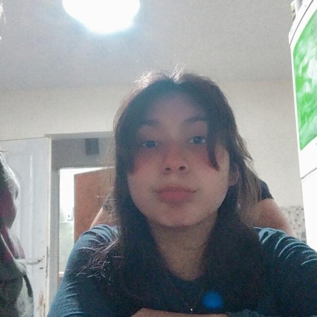 Babysitter in Moreno: Melina