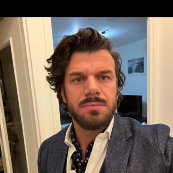 Δουλειά για babysitter στην περιοχή Λυών: δουλειά φύλαξης παιδιών Thomas