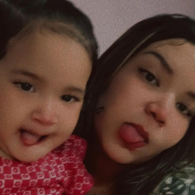 Babá em Cuiabá: Alline