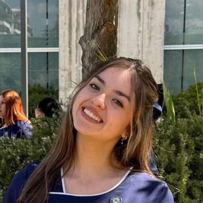 Babysitter in Puente Alto: Javiera vidal