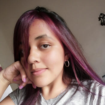 Niñera Medellín (Bolívar): Angie