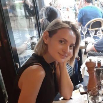 Barnevakt i Lille: Celine