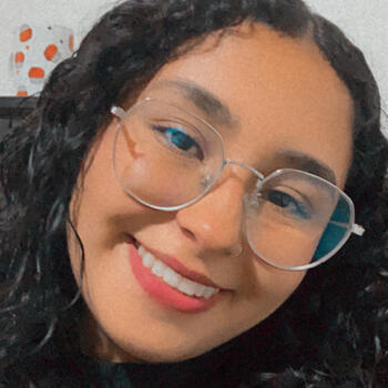 Babysitter in Alajuela: Yor