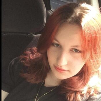 Babysitter in Forquilhinha: Natielle