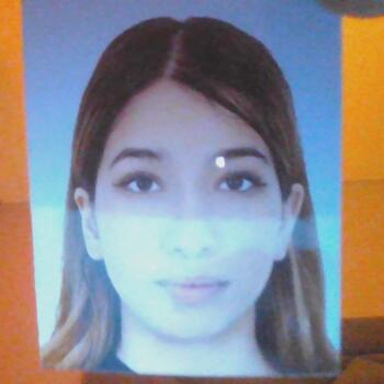 جليسة أطفال الدار البيضاء: Rania