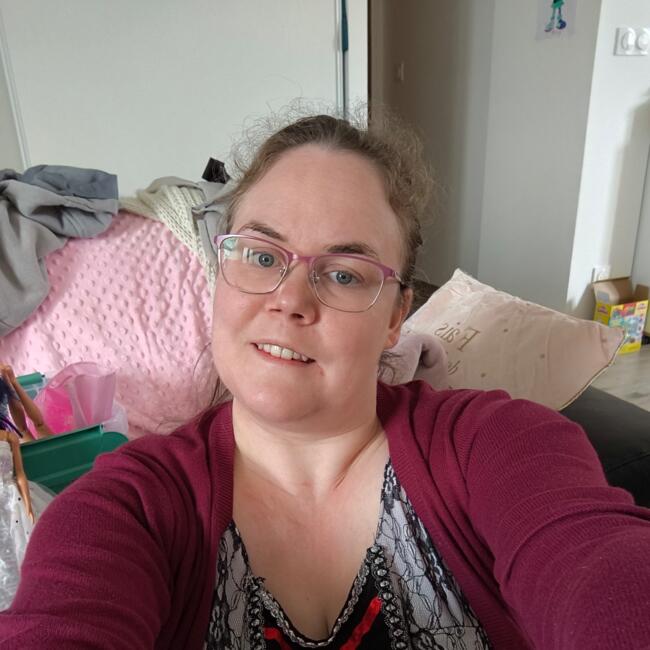 Babysitter in Yèbles: Ophélie