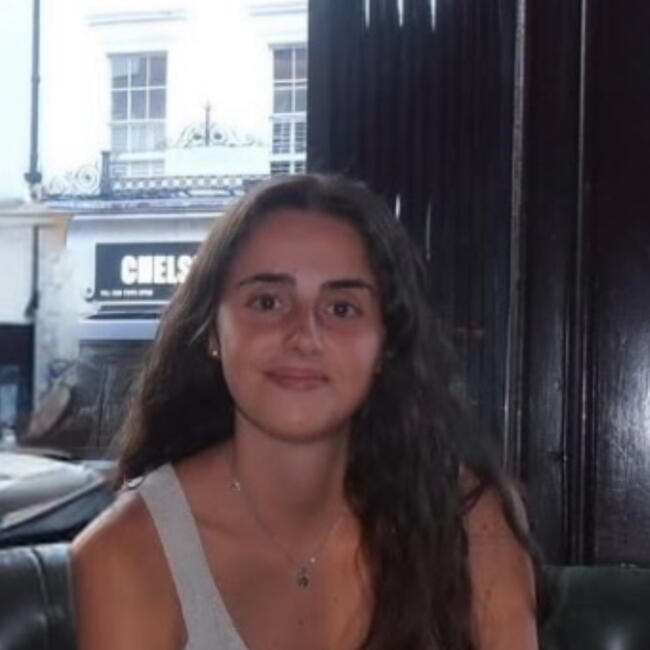 Babysitter in Valence: Ana