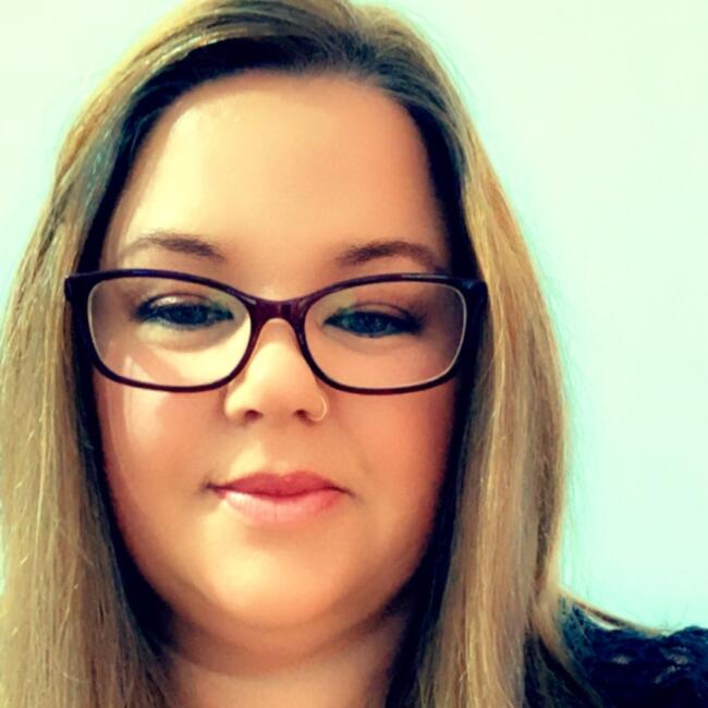 Babysitter in Hawera: Cheryl