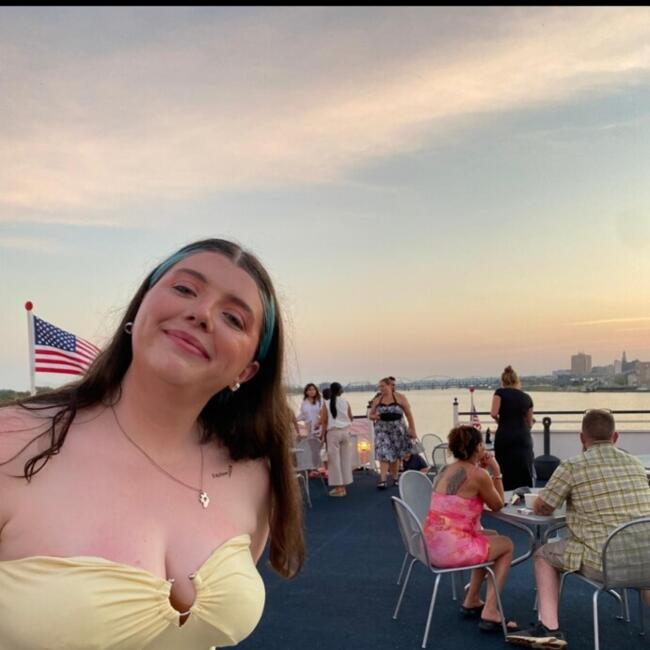 Babysitter in Belfast: Cait