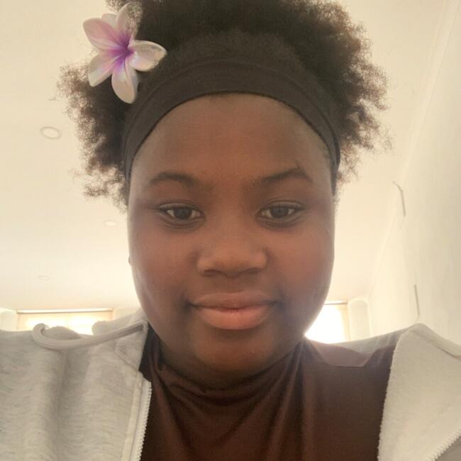 Babysitter in Loures: Solange