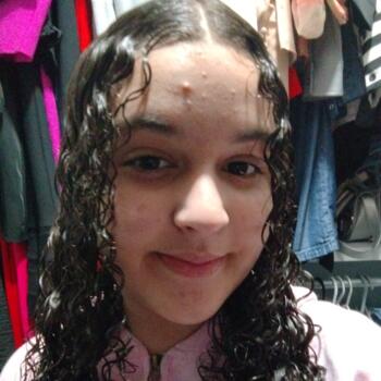 Babysitter Deerfield Beach: Elisa