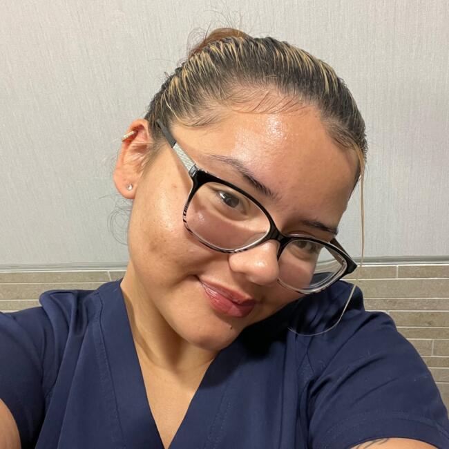 Babysitter in Henderson: Nicole