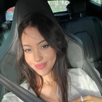 Babysitter in Niort: Wijdane