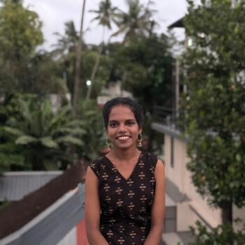 Ernākulam (State of Kerala) में बेबीसिटर: Varsha