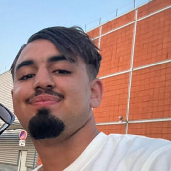 Babysitter in Saint-Étienne-du-Rouvray: Ilyes