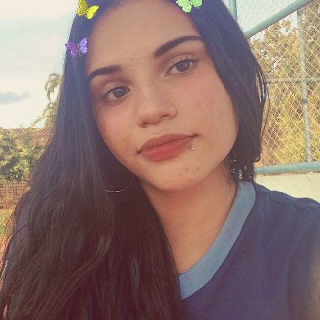 Babysitter in Porto Velho: Alicia