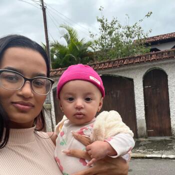 Babá em Vitória: Allyce