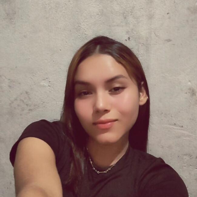 Babysitter in Paço do Lumiar: Gleiciana