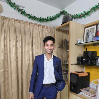 Babysitter in Sydney: Vivien