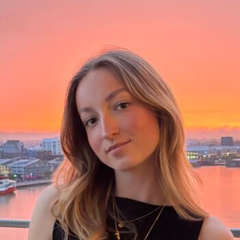 Babysitter in Parempuyre: Marine