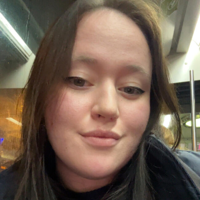 Babysitter in Brest: Agathe