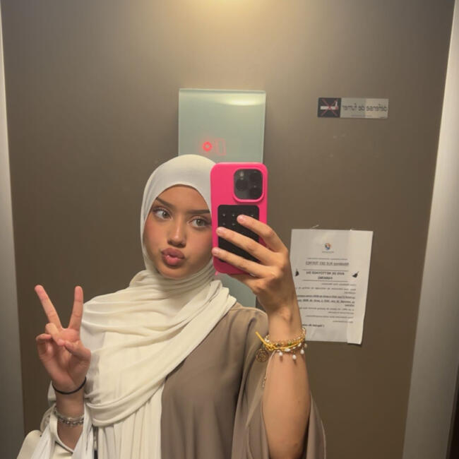 Babysitter in Bagneux: Wassila