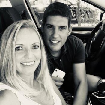 Δουλειά για babysitter στην περιοχή Σεβίλλη: δουλειά φύλαξης παιδιών José Luis