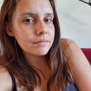 Babysitter in Saint-Maixant: Romane