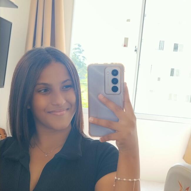 Babá em Belo Horizonte: Ana