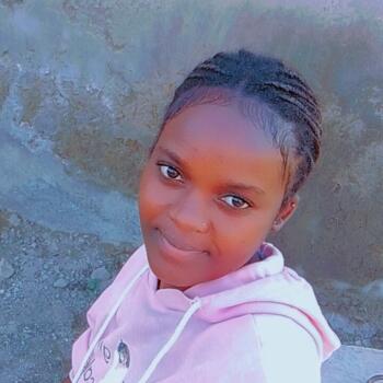 Nanny in Nairobi: TRACY
