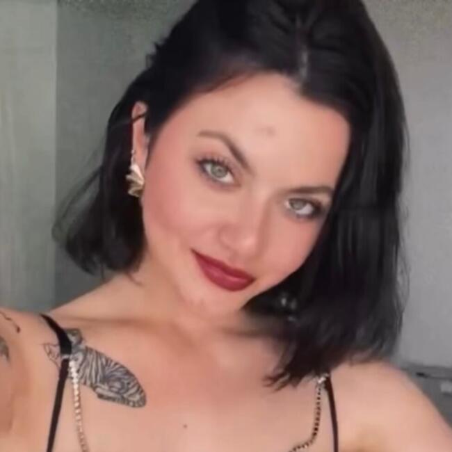 Babysitter a Jesolo: Giulia