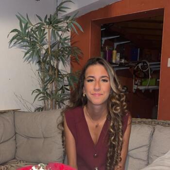 Babysitter Redessan: Hanna