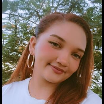 Babysitter in Soledad: Alejandra